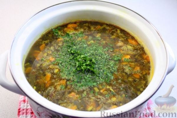 Постный фасолевый суп со щавелем