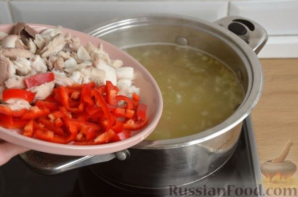 Рыбный суп с овощами и булгуром